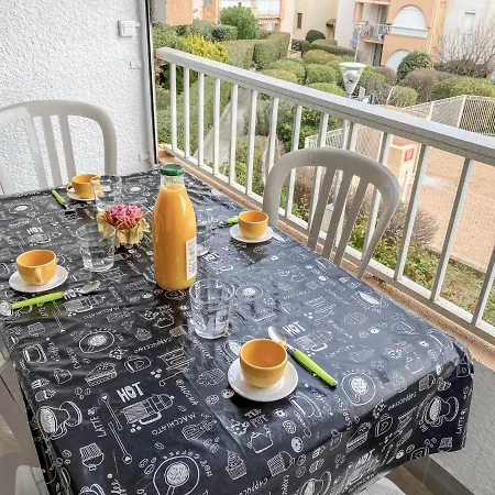 Les Raisins D'or-2 Apartment *