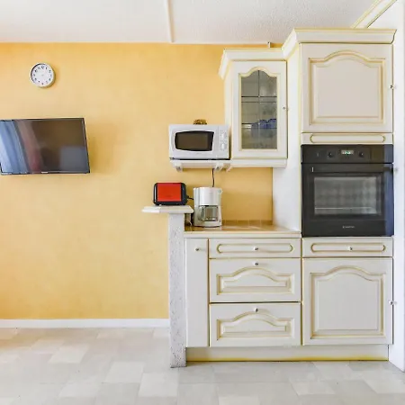 Les Raisins D'or-2 Apartment *